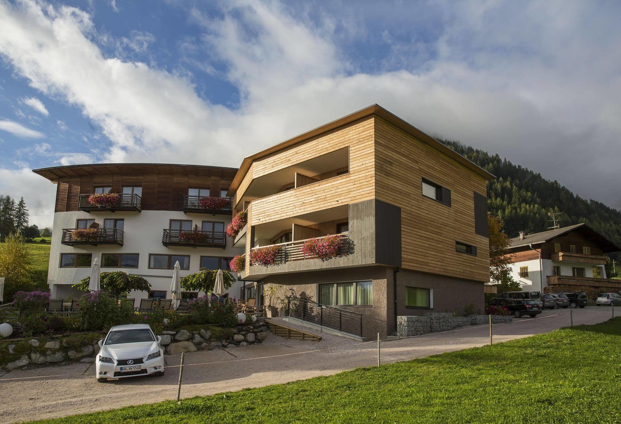Hotel Dolomitenblick Terento Zewnętrze zdjęcie